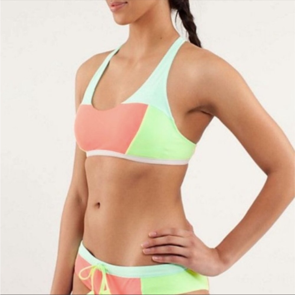 Lululemon Board Balance Sports Bra Swim Top Size 2